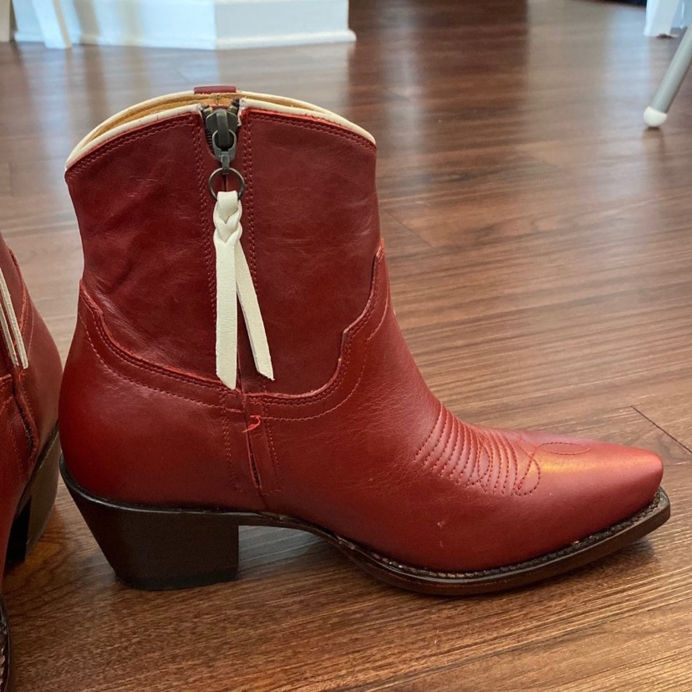 Tecovas Boots!